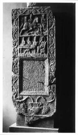 Grabstele des Scoris, Sohn des Mucaporus
