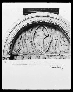 Ehemalige Prioratskirche Sainte-Croix-Notre-Dame — Südliches Querhausportal: Verklärungsportal — Tympanon