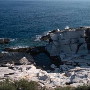 Thasos, Alikí. Über den antiken Marmorbrüchen