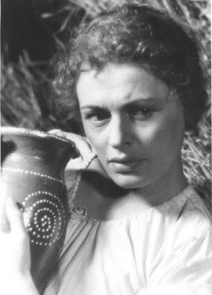Porträt der Schauspielerin Gisela von Collande (1915-1960), aufgenommen während einer Aufführung des Dramas "Rose Bernd" 1947 am Thalia Theater Hamburg