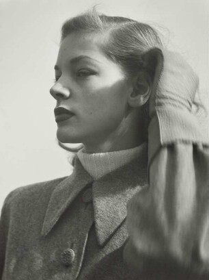 Die Schauspielerin Lauren Bacall (Mademoiselle)