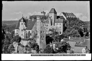 Blick auf Jugendburg und Stadt Hohnstein