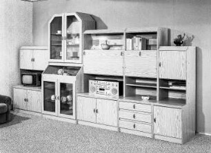 Ausstellungsfläche des VEB Möbelkombinat Ribnitz-Damgarten