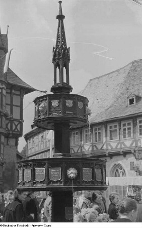 Wohltäterbrunnen auf dem Marktplatz