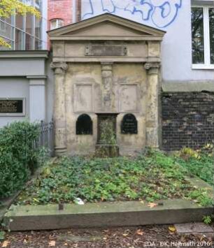 Grabmal Familie Auer; Berlin, Friedrichshain-Kreuzberg