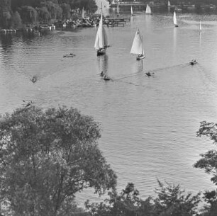 Segelboote auf dem Wasser