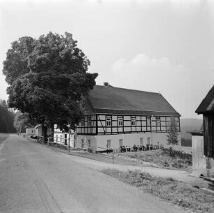 Sosa, Riesenberger Häuser : Gaststätte "Riesenberger Häuser" an der Straße von Johanngeorgenstadt nach Sosa