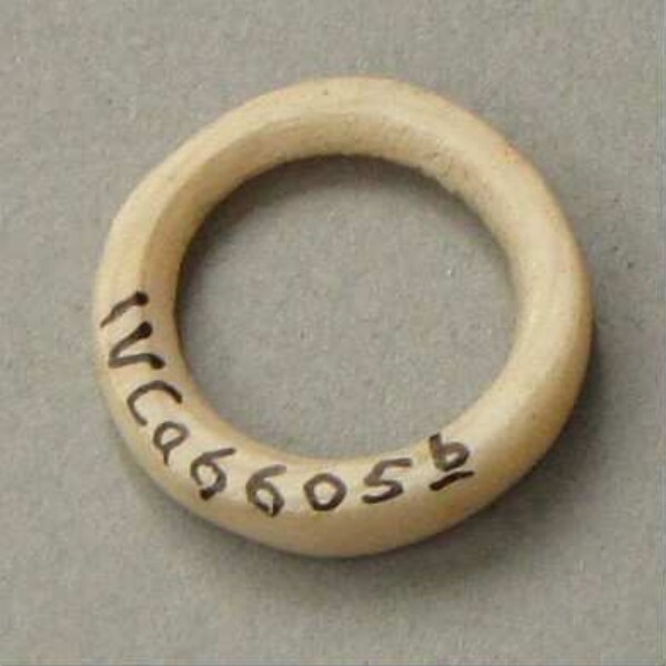 Finger ring