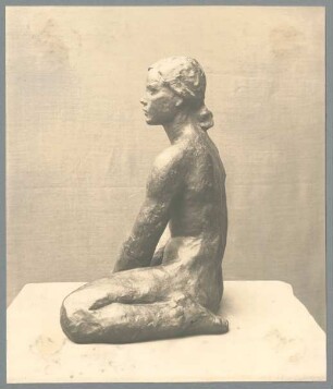 Sitzende, 1930, Bronze