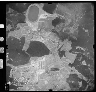 Luftbild: Film 81 Bildnr. 448