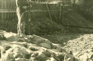 Zerstörte Edertalsperre, 1943