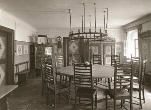 Ruppersdorf. Herrenhaus. Aufenthaltsraum in bäuerlichem Stile
