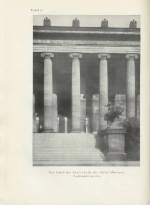 Ein Stück der Säulenhalle des Alten Museums