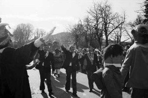 Freiburg: Freiburger Fasnet 1977 [Umzug, Elferrat]