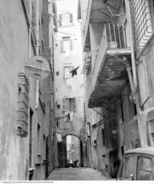 Via dei Tre Archi
