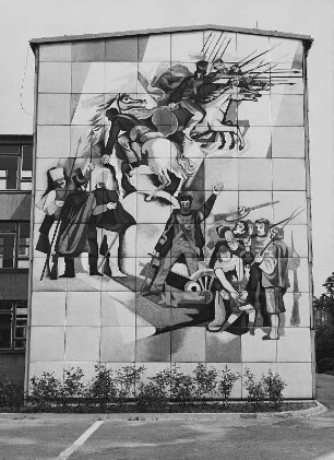 Wandbild "Schlacht von Dresden, 1813" : Dresden-Zschertnitz, Paradiesstraße. 110. Polytechnische Oberschule (Vitzthum-Gymnasium), Wandbild "Schlacht von Dresden, 1813"