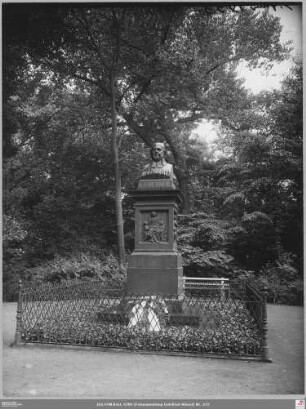 Kirchnerdenkmal in der Eschenheimer Anlage