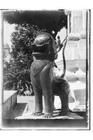 Löwenfigur : Bangkok. Ein siamesischer Löwe aus Metall, 1908/1913