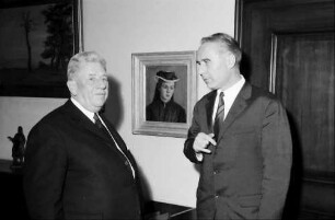 Freiburg: Regierungspräsidium Südbaden; Schreibtischübergabe, Regierungspräsident Dichtel an Regierungspräsident Person