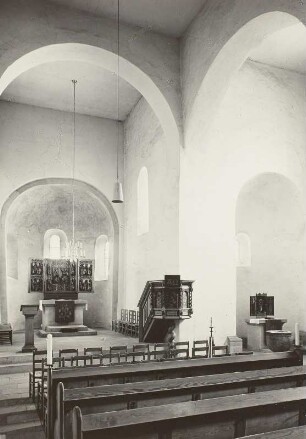 Bad Lausick, Kilianskirche, Inneres, Blick zum Chor