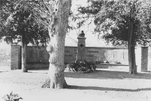 Friedhof; Gründau, Am obersten Weinberg