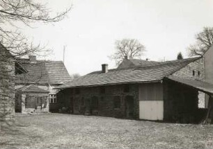 Schleife, Friedensstraße 71. Gehöft. Um 1910/1920. Hofansicht