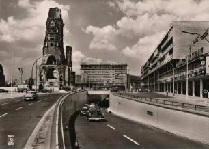 Berlin, Budapester Straße mit Autotunnel und Kaiser-Wilhelm-Gdächtniskirche