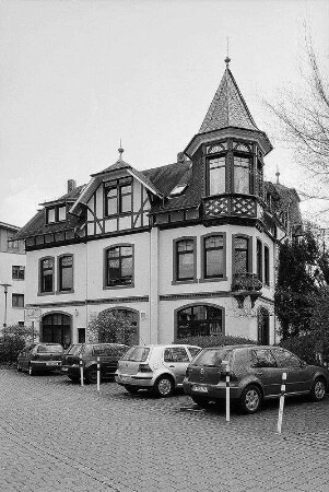 Wohnhaus; Königstein, Limburger Straße 22