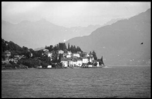Rezzonico: Comer See mit Rezzonico