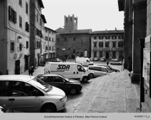 Piazza Signorelli, Cortona