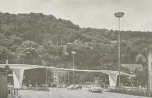 Fußgängerbrücke, Freiburg (Spannband)