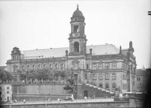 Dresden, Ständehaus, Ansicht der Elbseite mit Brühlscher Terrasse