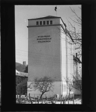 Silo der Kunstmühle W. Seifried in Waldkirch