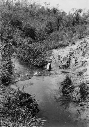Der Rio Largeato : Das Bett des Rio Largeatos im Sandstein.