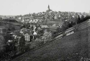 Schneeberg, Ortsansicht : Schneeberg. Ortsansicht mit Stadtkirche St. Maria und St. Wolfgang von Ostnordost