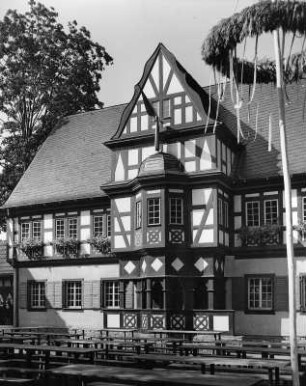 Koblenz. Weindorf zu "Reichsausstellung Deutscher Wein" (1925). Fachwerkhaus