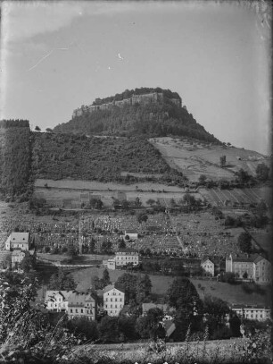 Königstein : Blick auf die Festung Königstein