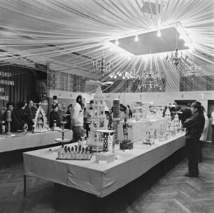 Schnitzausstellung bei Annaberg : Schnitzausstellung in Arnsfeld bei Annaberg