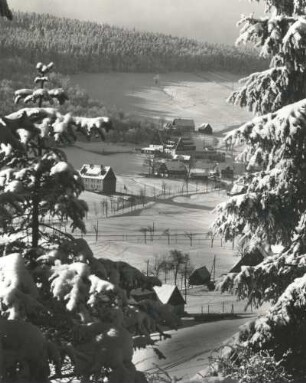 Rehefeld (Altenberg-Rehefeld-Zaunhaus). Oberer Ortsteil mit Grenzbaude
