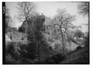 Meißen-Siebeneichen. Schloss Siebeneichen. Südwestansicht