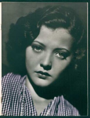 Sylvia Sidney - [Retrato]