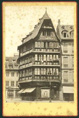 Haus Kammerzell am Münsterplatz.