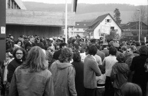 Pfaffenweiler: Atomkraftwerkgegner protestieren vor dem CDU-Kreisparteitag
