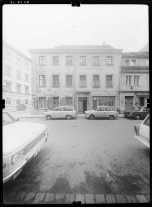 Dresden-Neustadt, Obergraben 17 a (ehem. Rähnitzgasse 16). Wohnhaus mit Laden. Straßenfront (Rähnitzgasse)