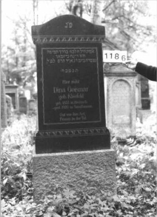 Grabstein 1186