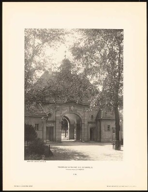 Torgebäude am Friedhof, Berlin-Friedrichsfelde: Ansicht von der Friedhofseite (aus: Neubauten der Stadt Berlin, Bd. XI, 1912)