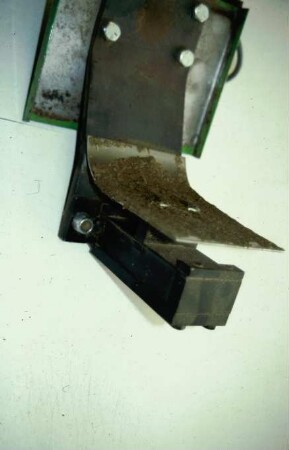 Curved Plate nach Einsatz in Körnermais