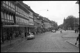 keine Beschreibung [Straße mit Fachwerkhäusern]