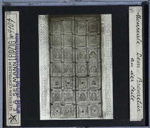 Monreale, Kathedrale : Seitenportal, Bronzetür (Gesamtansicht)