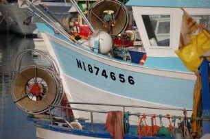 Antibes - Fischerhafen : Fischerboote im Hafen von Antibes, aufgenommen im April 2006